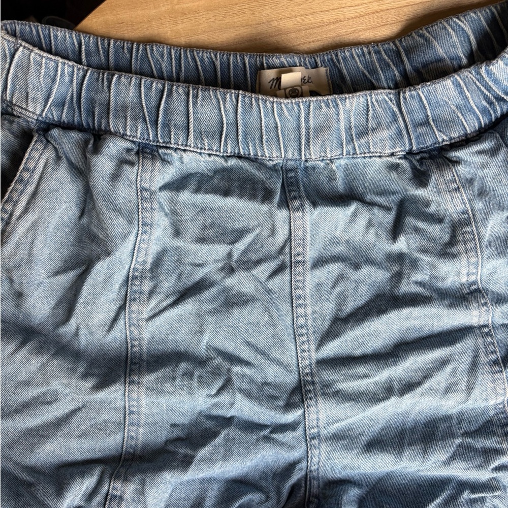Madewell Light Blue Stretchy denim shorts